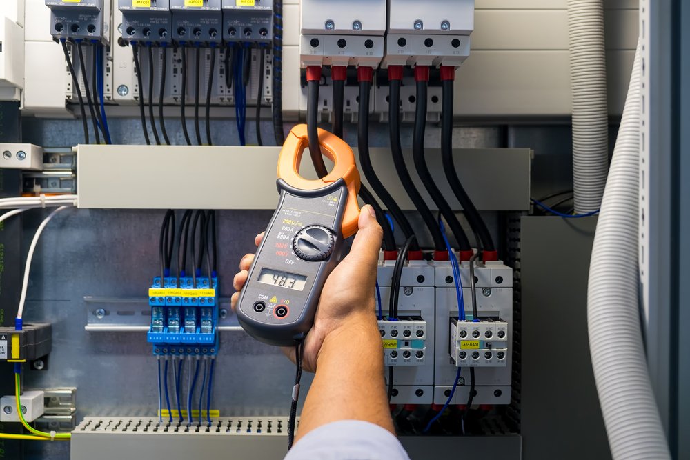 COMMERCIAL AND RESIDENTIAL ELECTRICAL PROBLEMS