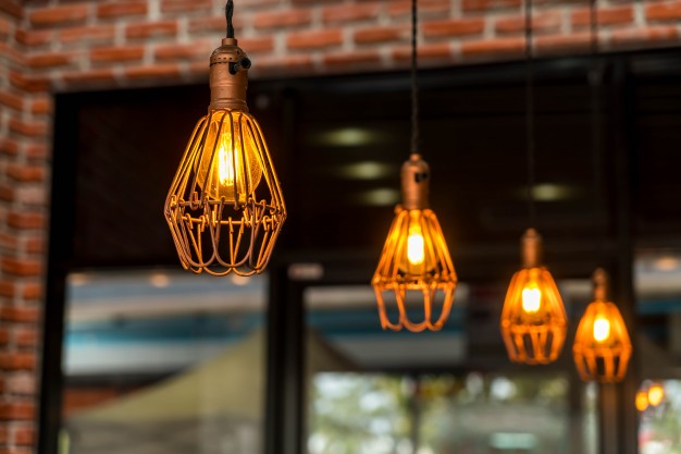 installing outdoor lighting