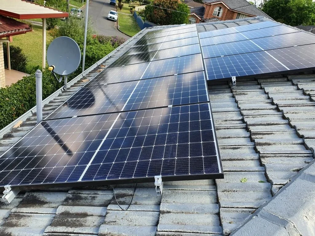 Different types of solar panels that affect installation cost